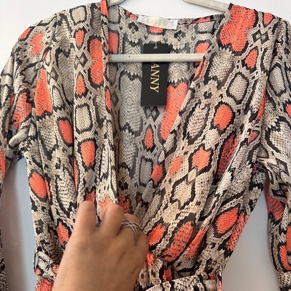 VANNY Animal Print Maxi Dress V-Neck Made in France Size S NWT - Picture 6 of 14